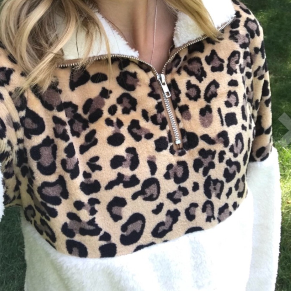 Leopard Sherpa fleece quarter zip pullover - Picture 3 of 4